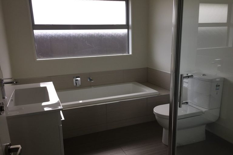 Photo of property in 9 Porter Street, Wigram, Christchurch, 8042