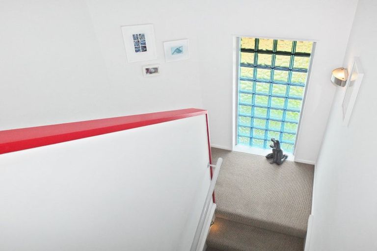 Photo of property in 9 Trafalgar Street, Foxton Beach, Foxton, 4815