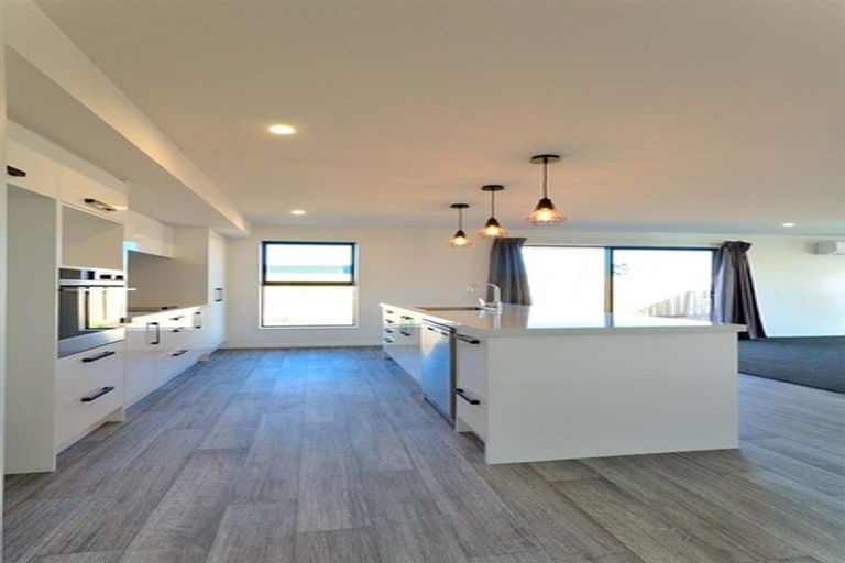 Photo of property in 92 Ridgeway Avenue, Rolleston, 7615