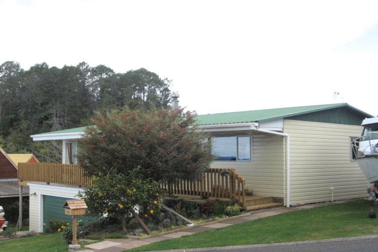 Photo of property in 52 Windsor Drive, Tairua, 3508