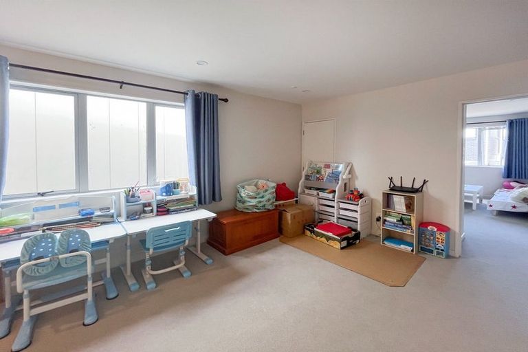 Photo of property in 16 Gecko Road, Hobsonville, Auckland, 0616