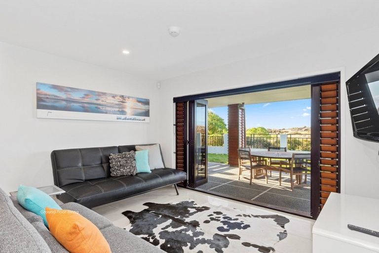 Photo of property in 417b Oceanbeach Road, Mount Maunganui, 3116