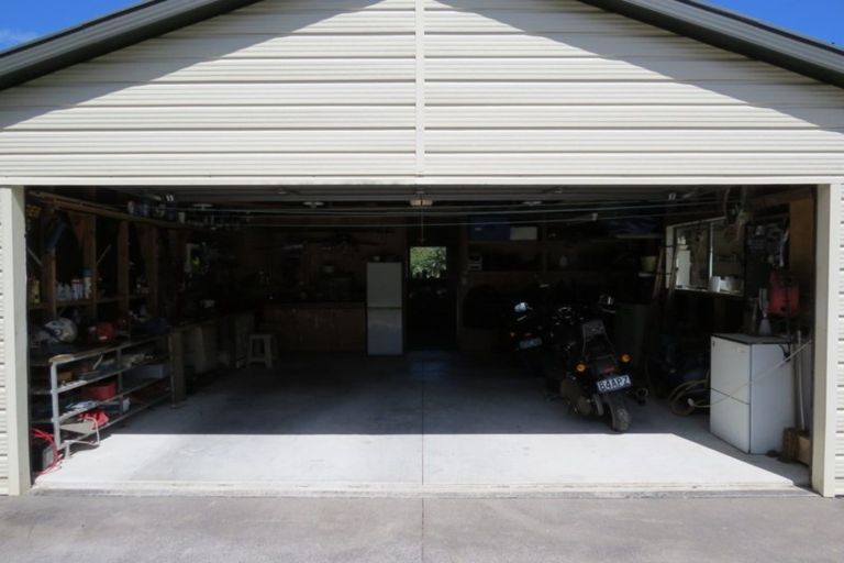 Photo of property in 210 Edward Street, Coromandel, 3506