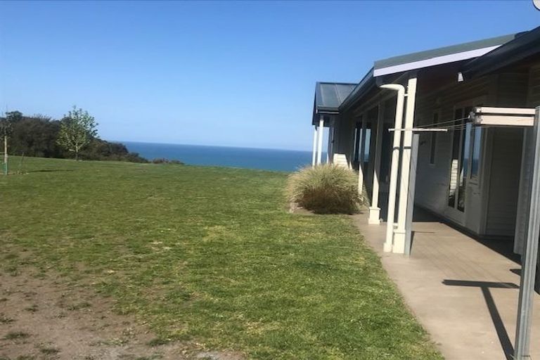 Photo of property in 23 Heipipi Drive, Eskdale, Napier, 4182