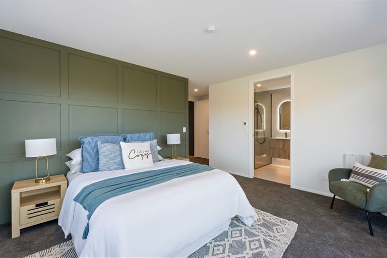 Photo of property in 42 Anderson Park Drive, Waikanae, 5036