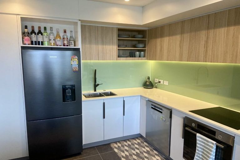 Photo of property in 301/1 Buscomb Avenue, Henderson, Auckland, 0610