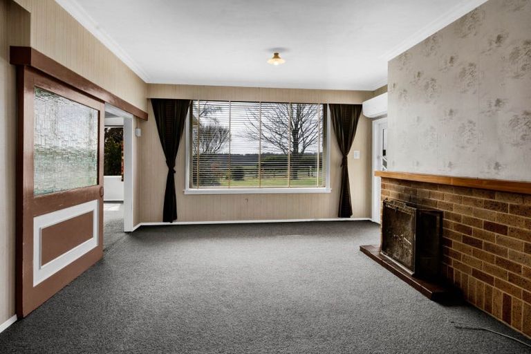 Photo of property in 546 Ararata Road, Hawera, 4674