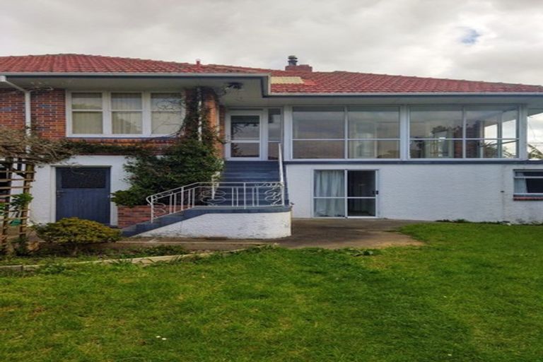 Photo of property in 279 Great North Road, Henderson, Auckland, 0612