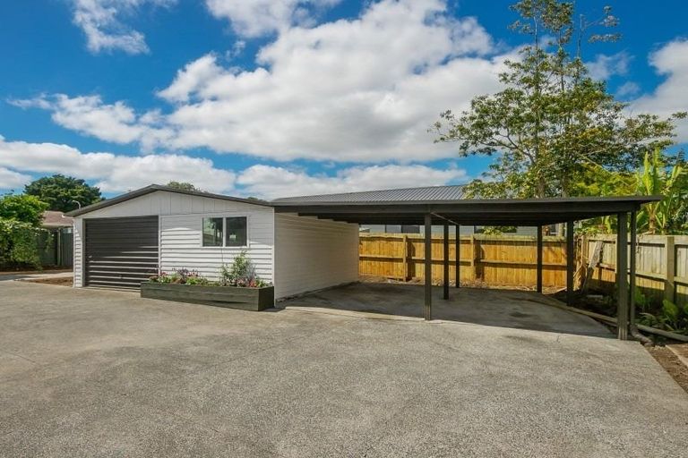 Photo of property in 15 Bedlington Avenue, Manurewa, Auckland, 2102