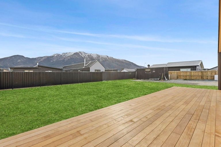 Photo of property in 6 Waddell Street, Lake Hawea, 9382