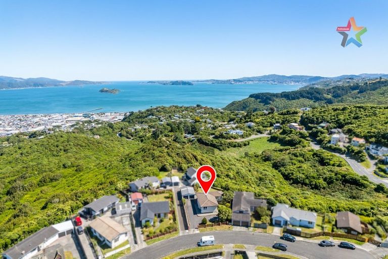 Photo of property in 11 Jasmine Grove, Maungaraki, Lower Hutt, 5010