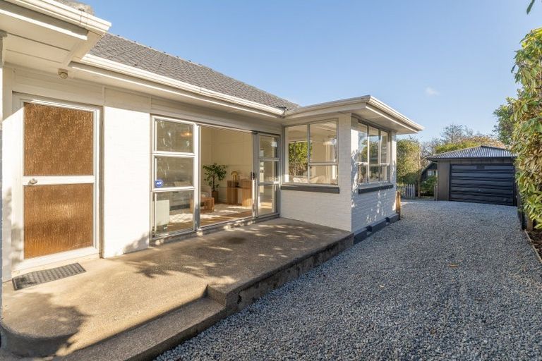 Photo of property in 125 Centaurus Road, Huntsbury, Christchurch, 8022