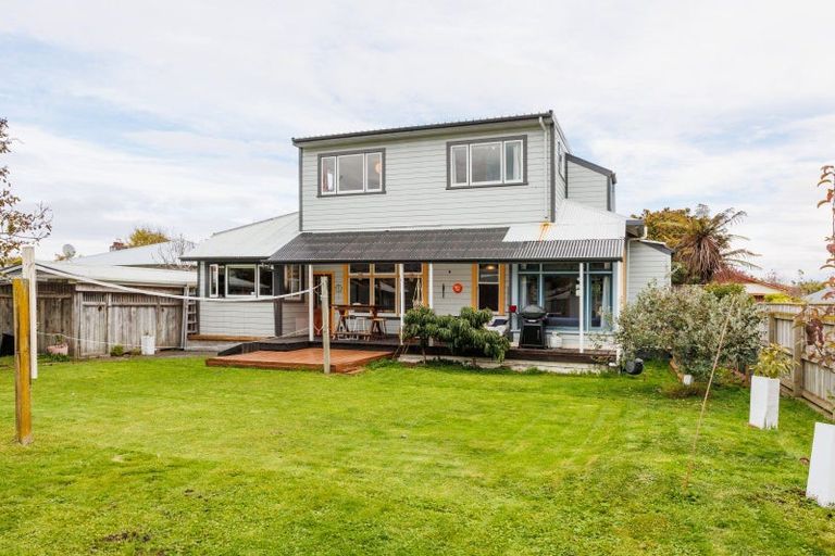 Photo of property in 37 Morris Street, Hokowhitu, Palmerston North, 4410