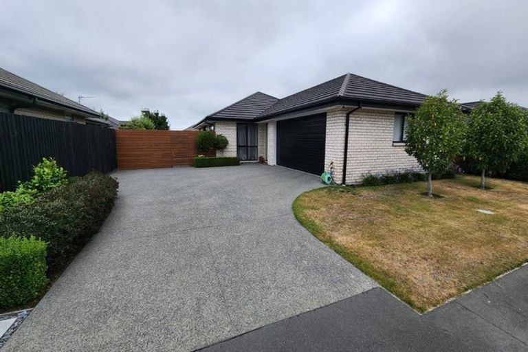 Photo of property in 67 Ellesmere Street, Marshland, Christchurch, 8083