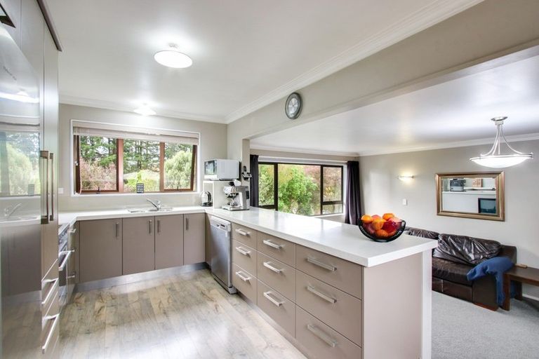 Photo of property in 4 Kopanga Road, Havelock North, 4130