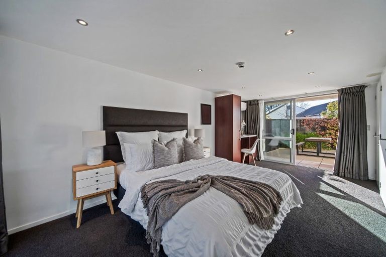 Photo of property in Merivale Manor Townhouse, 123d Papanui Road, Merivale, Christchurch, 8014