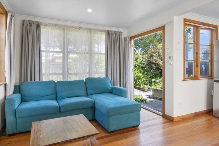 Photo of property in 16 Alexander Road, Raumati Beach, Paraparaumu, 5032