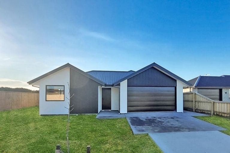 Photo of property in 35 Hilton Drive, Amberley, 7410