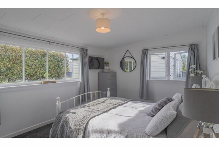 Photo of property in 1 Belfield Street, Waimataitai, Timaru, 7910