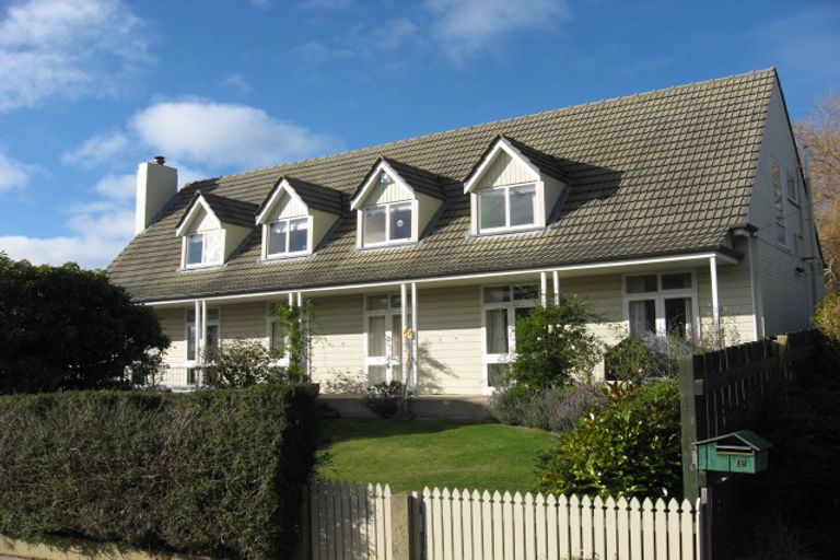 Photo of property in 20 Brownville Crescent, Maori Hill, Dunedin, 9010