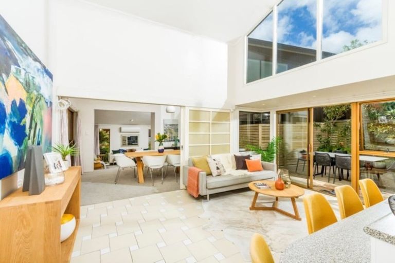 Photo of property in 30 Galaxy Drive, Mairangi Bay, Auckland, 0630