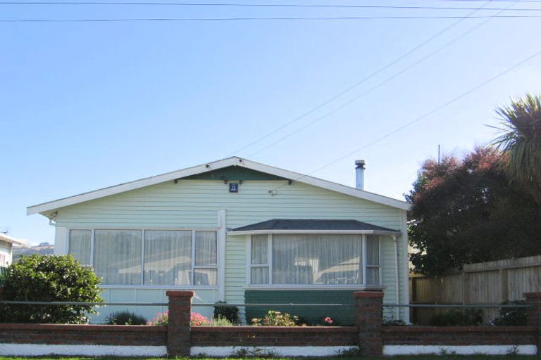Photo of property in 5 Ava Street, Petone, Lower Hutt, 5012