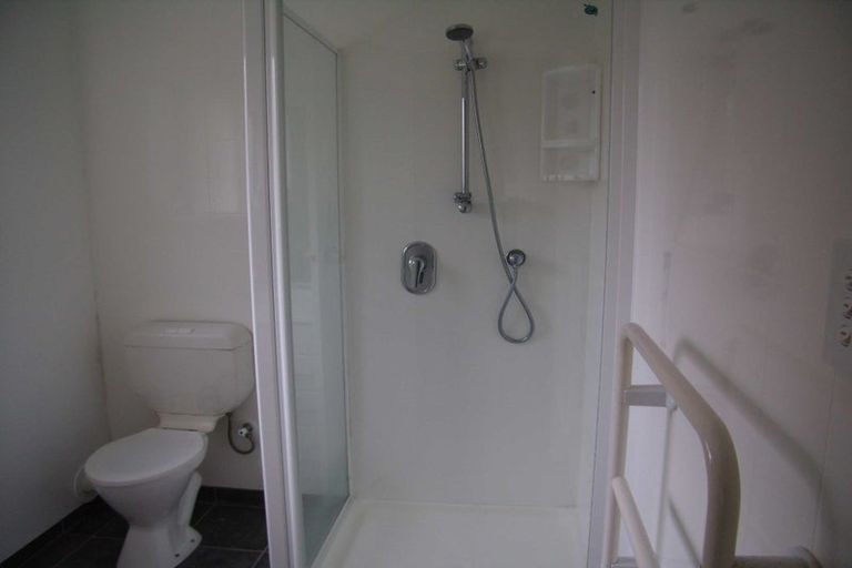 Photo of property in 17 Tatyana Place, Massey, Auckland, 0614