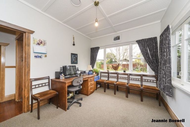 Photo of property in 31 Rata Street, Roslyn, Palmerston North, 4414