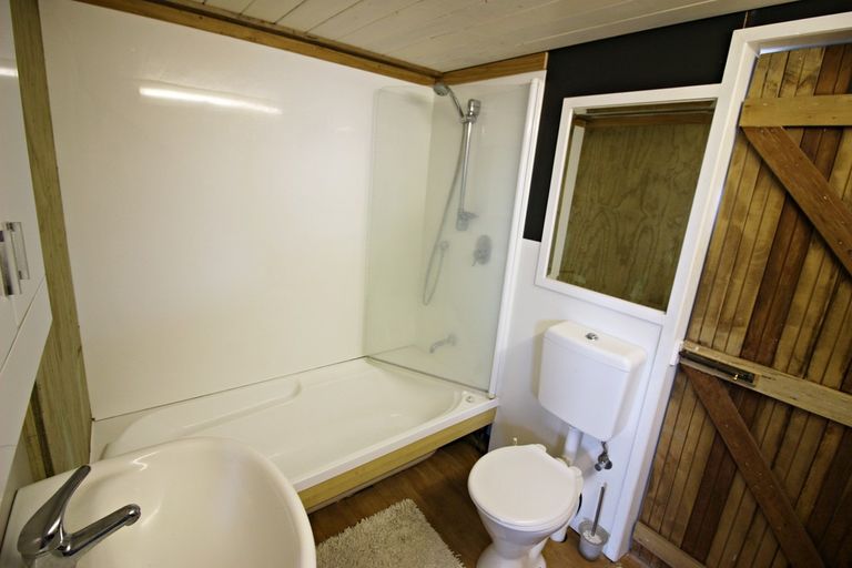 Photo of property in 38 Rayner Road, Huntly, 3700