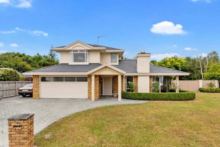 Photo of property in 2 Fernwater Place, Flagstaff, Hamilton, 3210