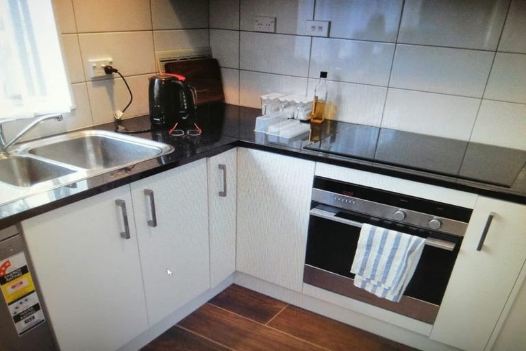 Photo of property in 1 Spears Place, Botany Downs, Auckland, 2010