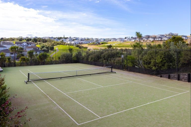 Photo of property in 34 Discovery Drive, Gulf Harbour, Whangaparaoa, 0930