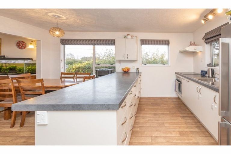 Photo of property in 10b Burnridge Place, Belfast, Christchurch, 8051