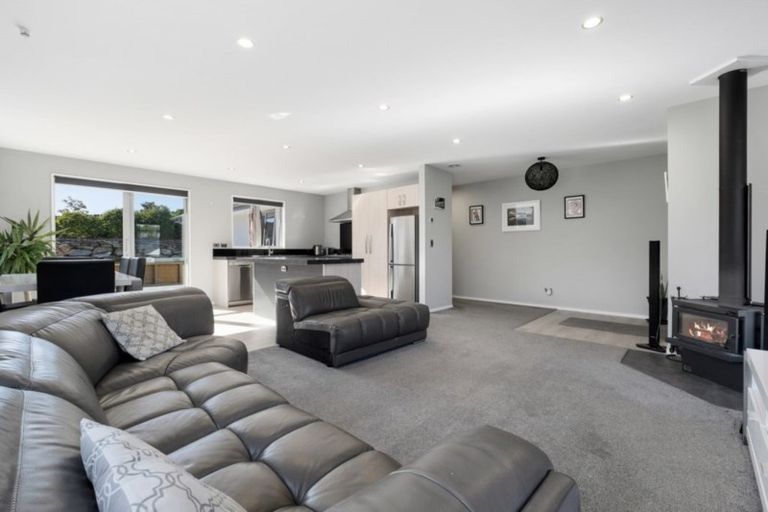 Photo of property in 14 Niger Street, Wanaka, 9305