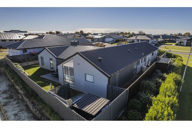 Photo of property in 23 Hunter Hills Drive, Gleniti, Timaru, 7910