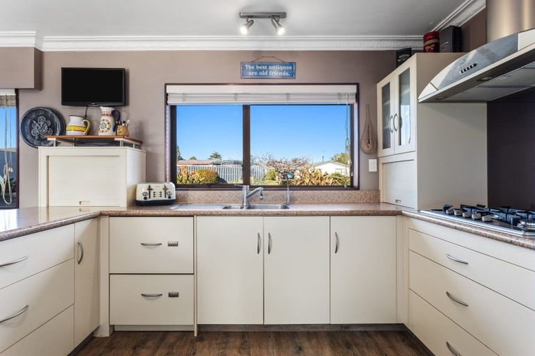 Photo of property in 5 Edna Place, Opotiki, 3122