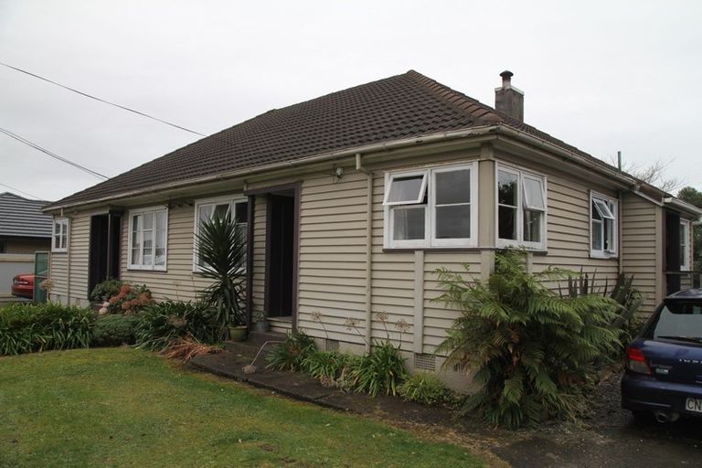 Photo of property in 15-15a Mill Street, Westport, 7825