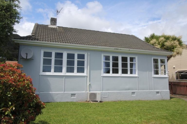 Photo of property in 90 Wilkie Crescent, Naenae, Lower Hutt, 5011