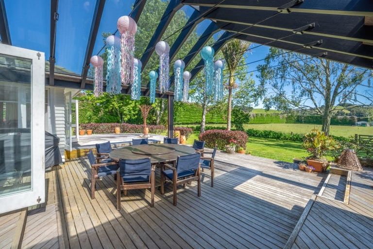 Photo of property in 94 Clevedon-takanini Road, Clevedon, Papakura, 2582