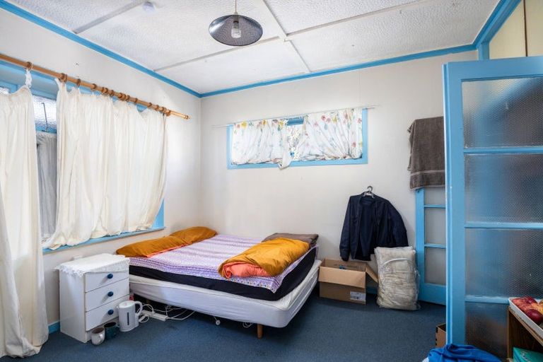 Photo of property in 67 Pendarves Street, New Plymouth, 4310