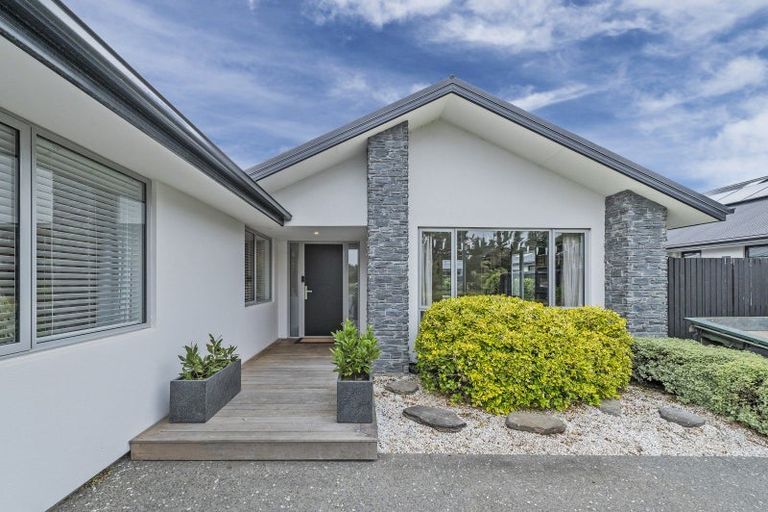 Photo of property in 118 Broadlands Drive, Rolleston, 7615