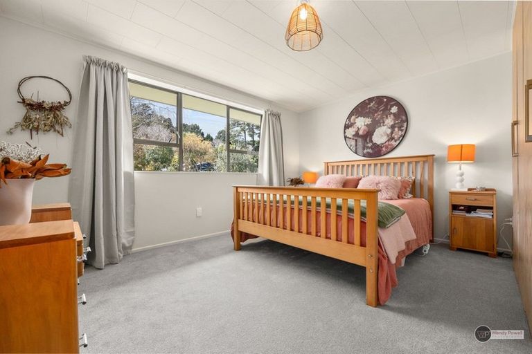 Photo of property in 1/44 Cruickshank Road, Clouston Park, Upper Hutt, 5018