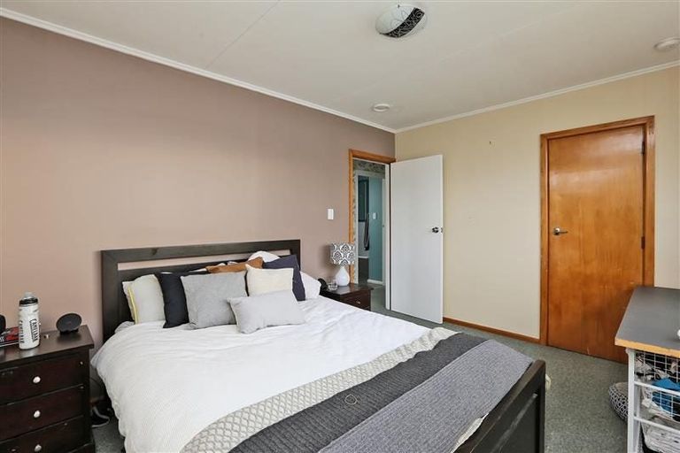 Photo of property in 47 Elliott Crescent, Havelock North, 4130