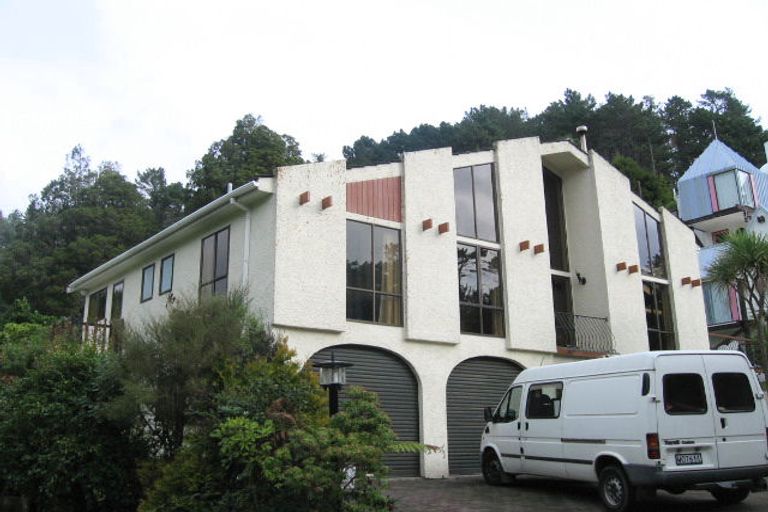 Photo of property in 456 Stokes Valley Road, Stokes Valley, Lower Hutt, 5019