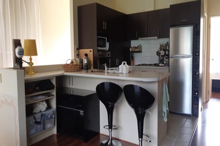 Photo of property in 1/206 Manuka Road, Bayview, Auckland, 0629