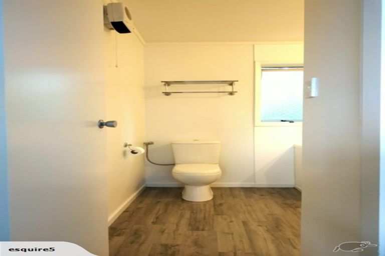 Photo of property in 2/33 Springfield Road, St Albans, Christchurch, 8014