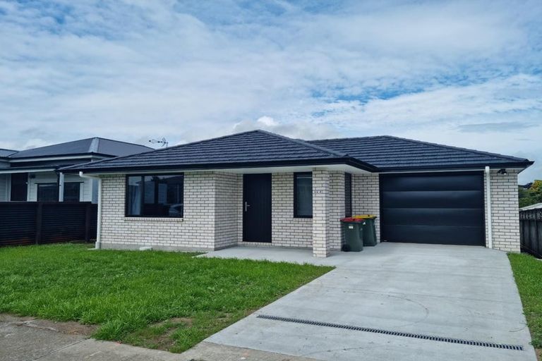 Photo of property in 40a Collins Street, Hawera, 4610