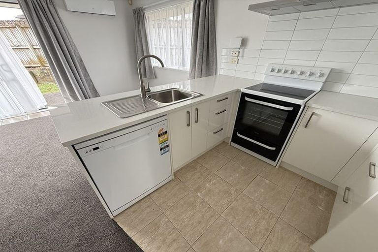 Photo of property in 14 Innisowen Place, Flat Bush, Auckland, 2019
