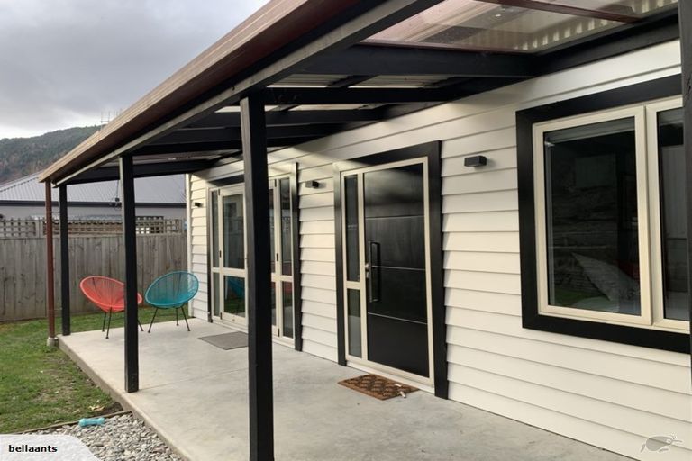 Photo of property in 15a Daveys Place, Arrowtown, 9302