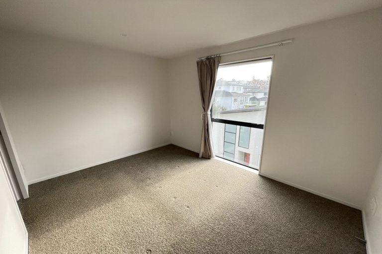 Photo of property in 5 Kanona Way, Albany Heights, Auckland, 0632